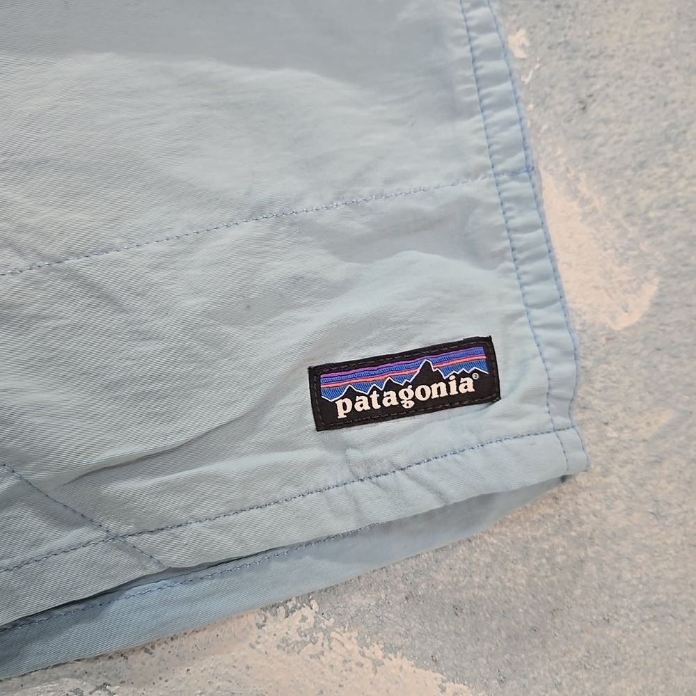 VTG Patagonia Men L Baggies Shorts Blue‎ 7" Inseam Swim Trunks Mesh Liner USA - Picture 2 of 10